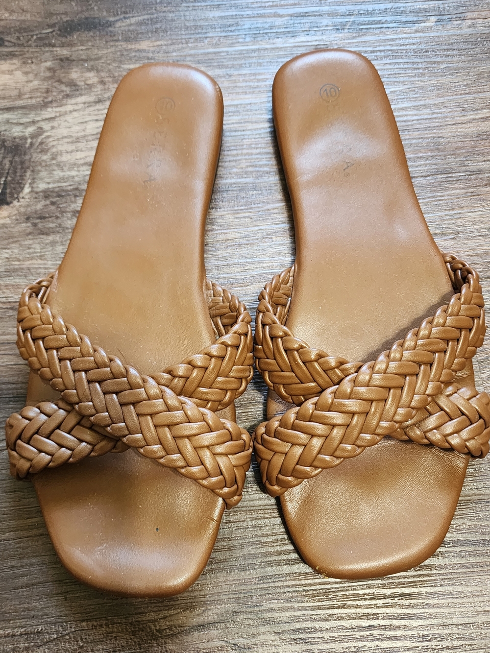 Serra Braided Slide Sandals - Cognac Brown